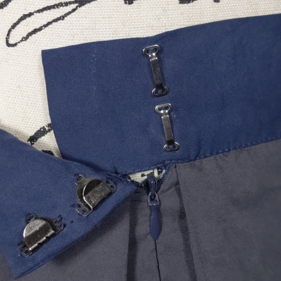 BCBG Generation - Picture 4 of 6